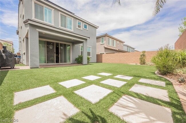 Building Photo - 44 Verde Rosa Dr