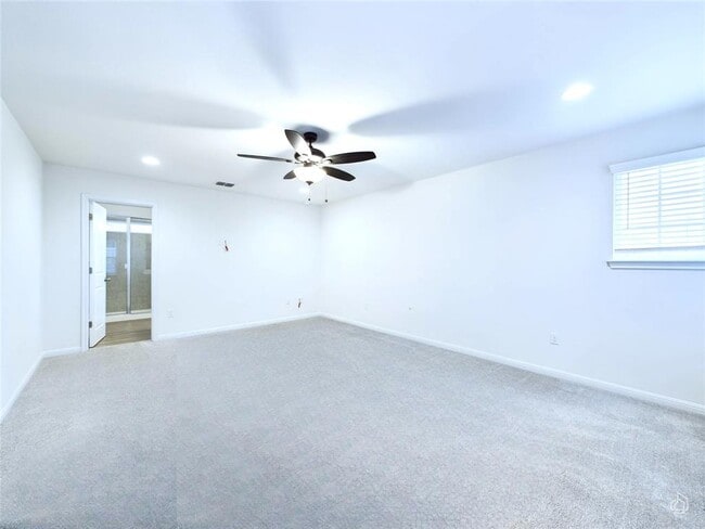 Building Photo - 10817 Timber Brook Pass