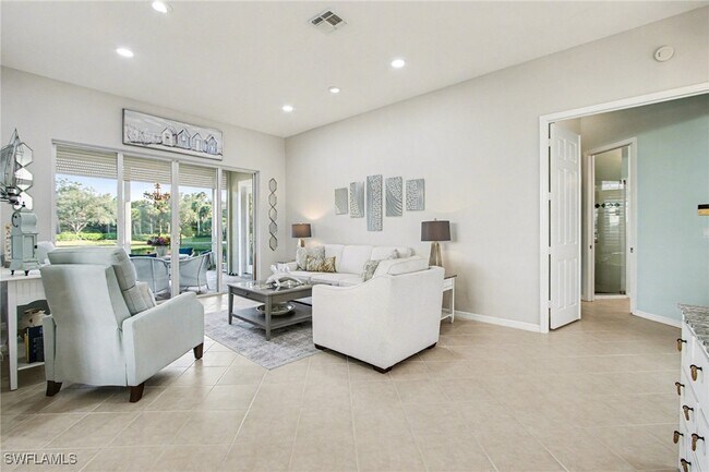 Building Photo - 3421 Marbella Ct