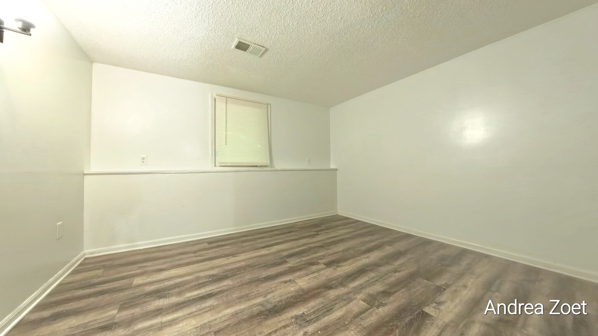 Building Photo - 2555 Ridgemoor Dr SE