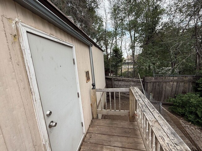 Building Photo - 1303 N College Ave