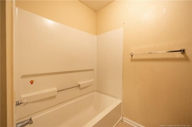Building Photo - 352 Bubble Creek Ct