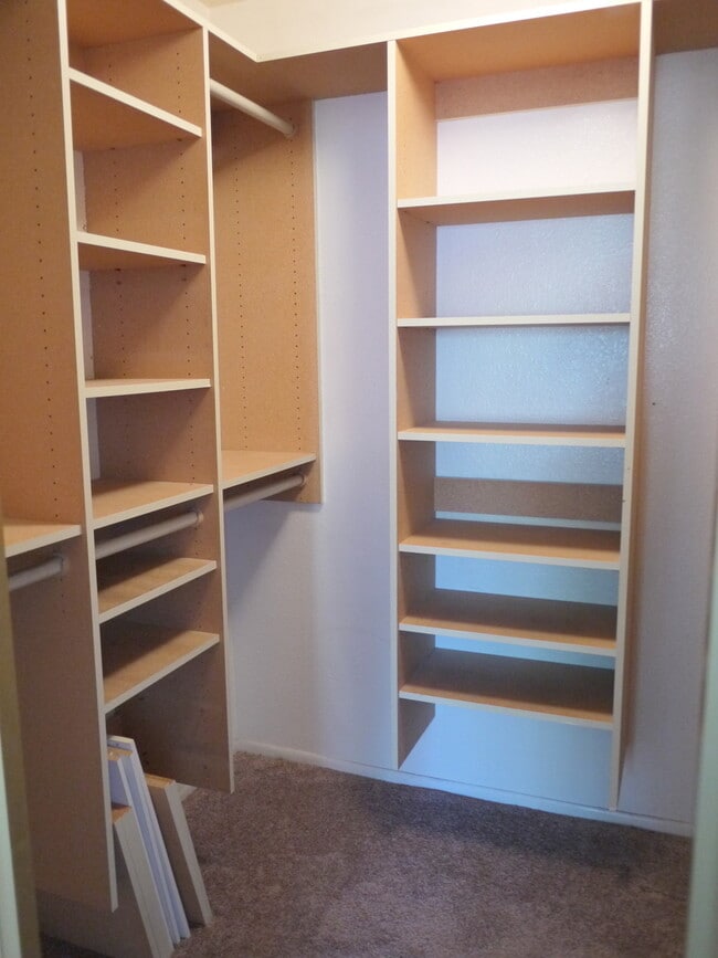 Building Photo - Great Location! 1 Bedroom 1 Bathroom Condo near ASU.