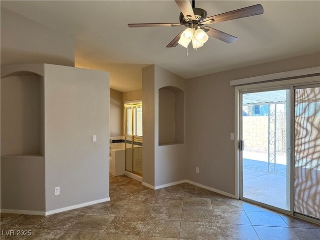 Building Photo - 1044 Thornfield Ln