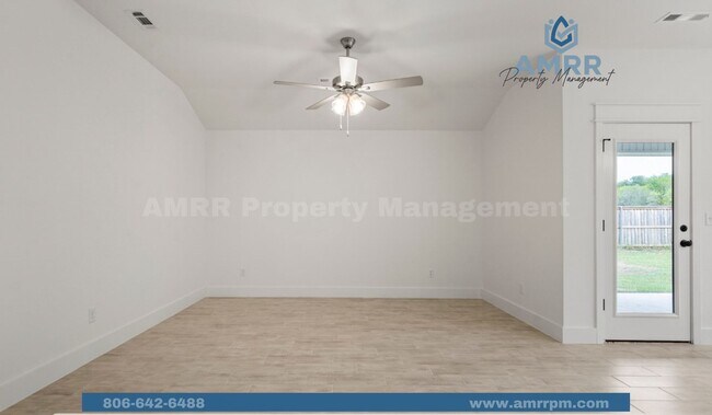 Building Photo - Your Dream Home Awaits! Spacious 4-Bedroom Modern Home with Open-Concept Living