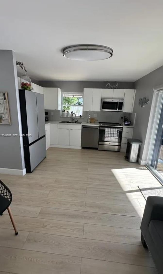 Building Photo - 12701 SW 70th Ln