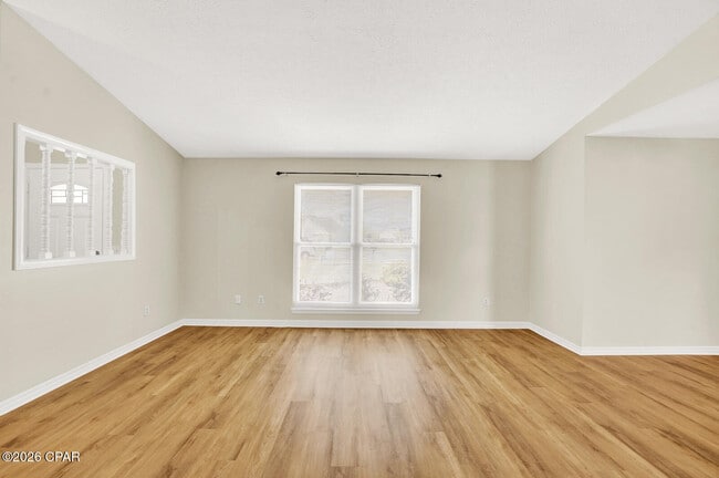 Building Photo - 7525 Melody Ln