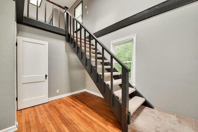 Stairway to upstairs bedroom - 2725 Allegheny Ave