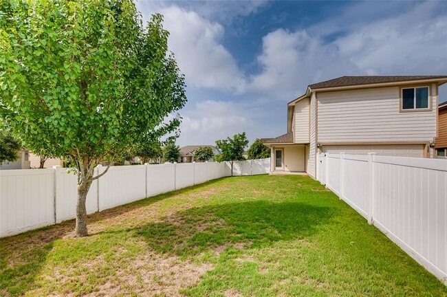 Building Photo - 828 Niobrara River Dr