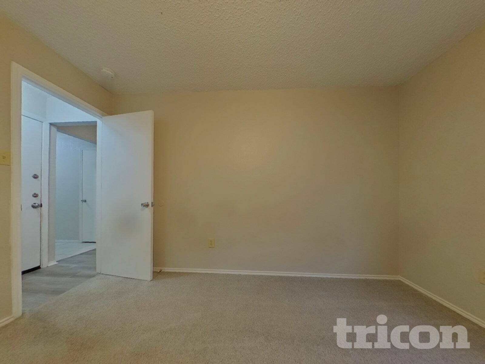 Building Photo - 5929 Birchhill Rd