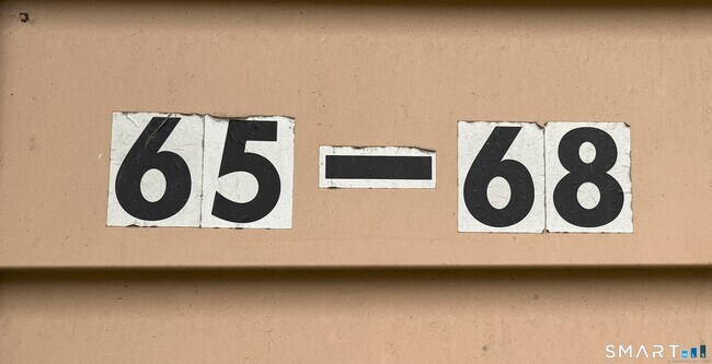 Building Photo - 270 S Windham Rd