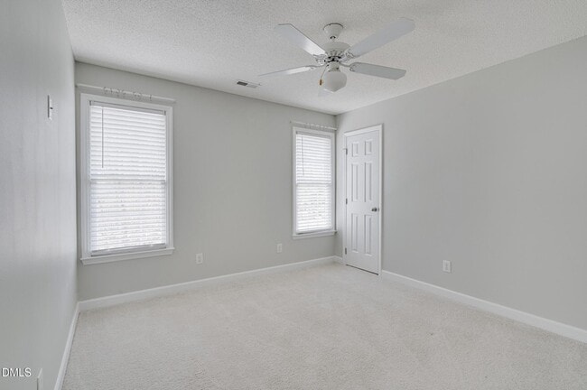 Building Photo - 5900 Eaglesfield Dr