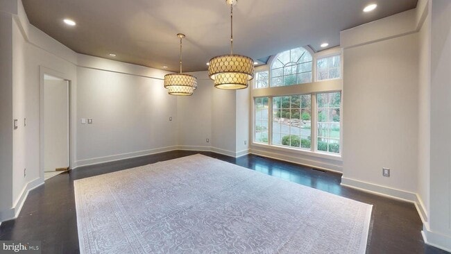 Building Photo - 9629 Eagle Ridge Dr