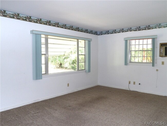Building Photo - 9381 S Istachatta Rd