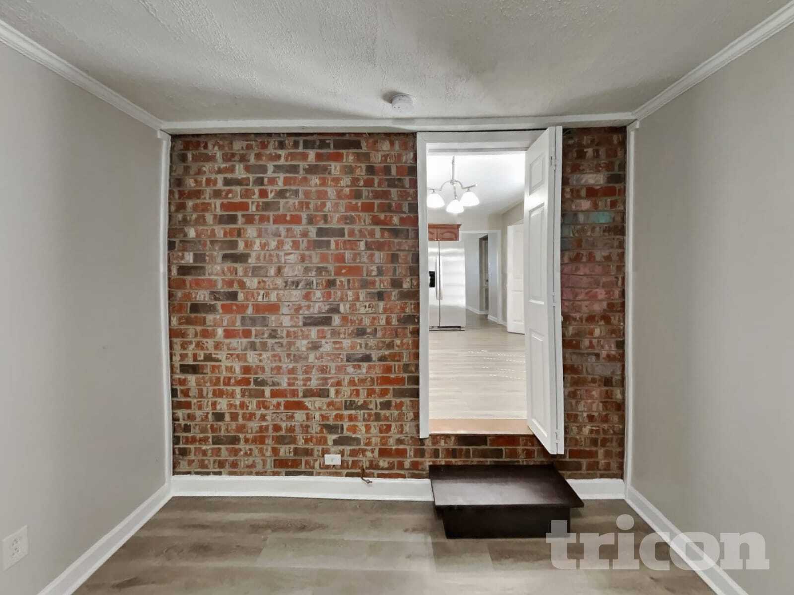 Building Photo - 3009 Blackwood Dr