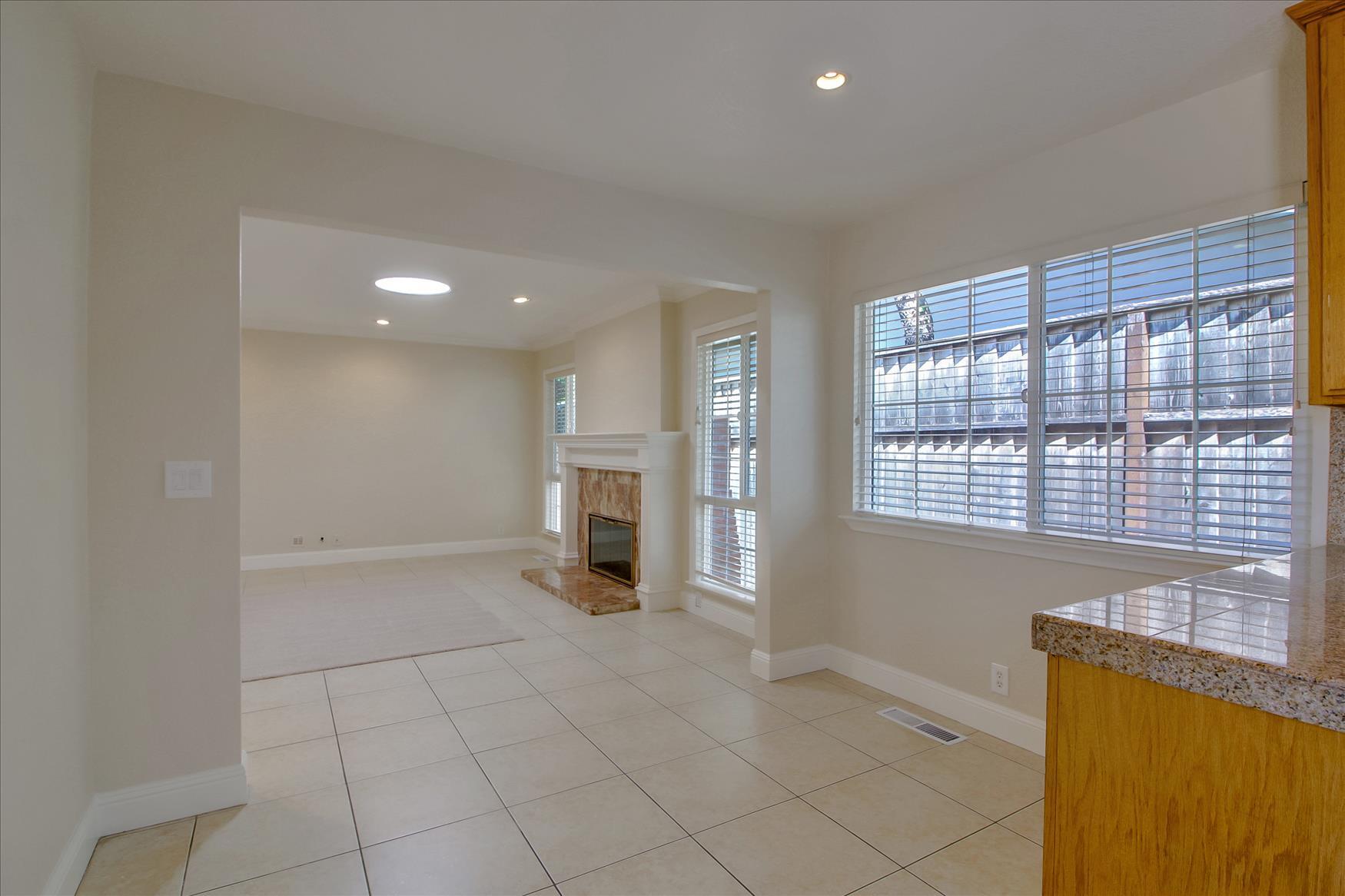 Building Photo - 6738 Tannahill Dr
