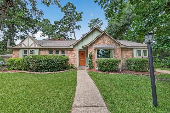 Building Photo - 23011 Fox Hunt Dr