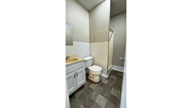 Building Photo - 701 Montgomery Ave