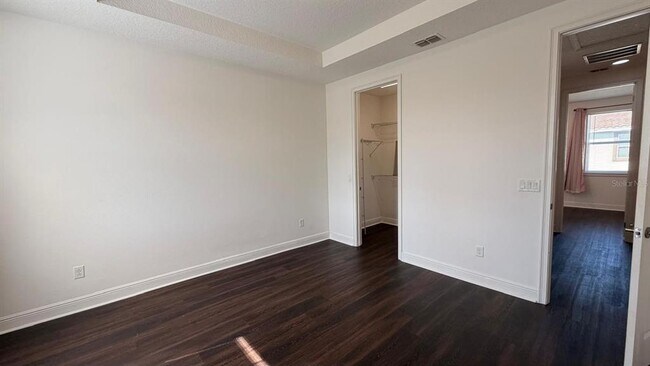 Building Photo - 14038 Millington St