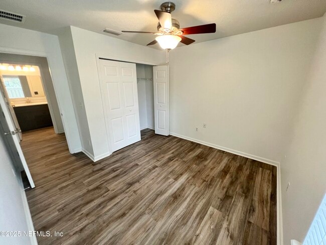 Building Photo - 469 Monet Ave