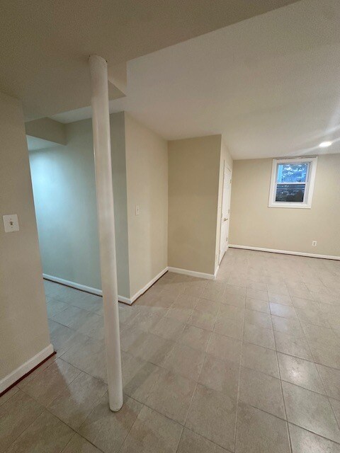 Building Photo - 2907 Dumas St