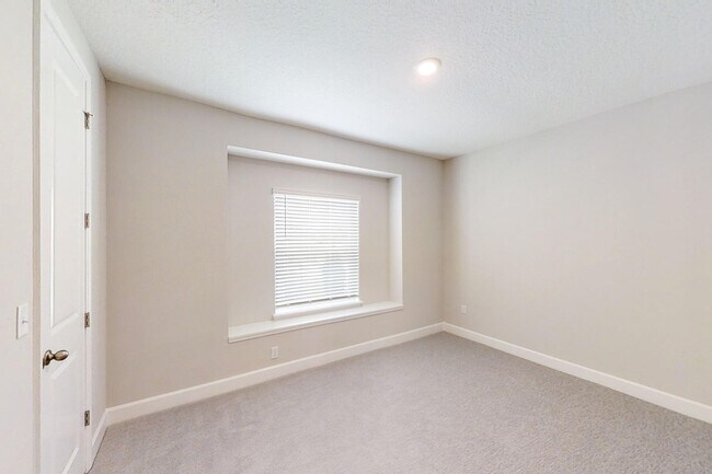 Building Photo - 11496 Fathom Ct