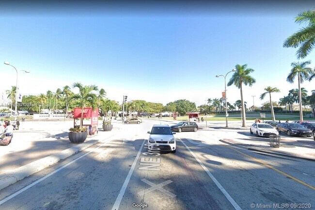 Building Photo - 244 Biscayne Blvd
