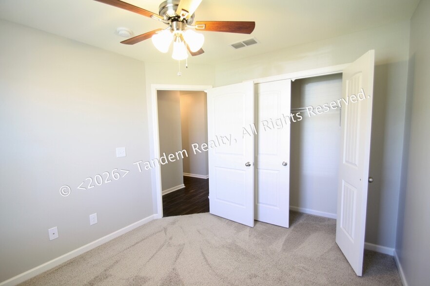 Building Photo - 2115 Longhunter Chase Dr