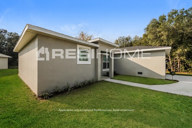Building Photo - HOME FOR RENT!