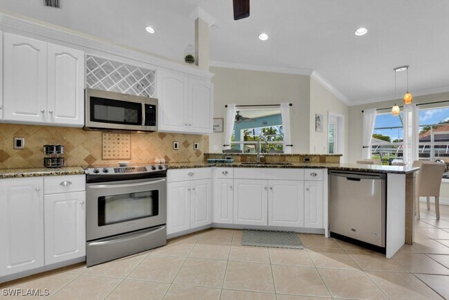 Building Photo - 4407 Pelican Blvd
