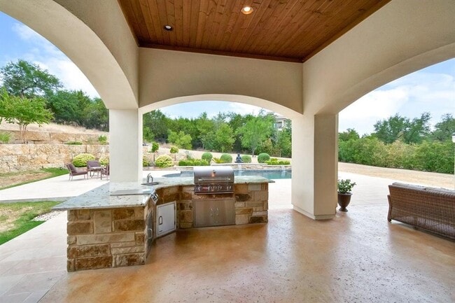 Building Photo - 101 Montagna Cove