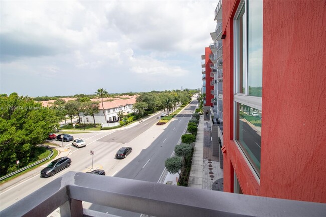 Building Photo - 7875 NW 107th Ave