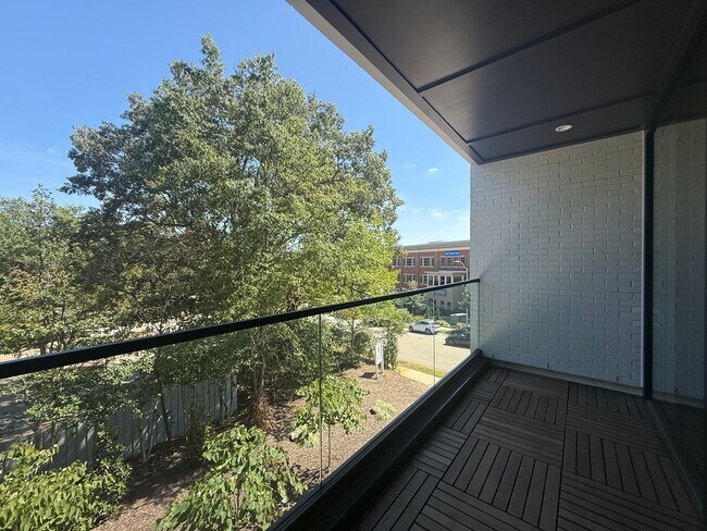 Building Photo - 1304 Chamblee Hl Ct