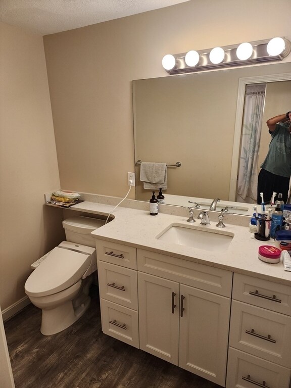 Building Photo - 801 Manor Ter