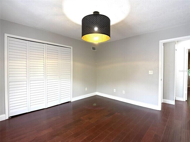 Building Photo - 4815 Walden Cir