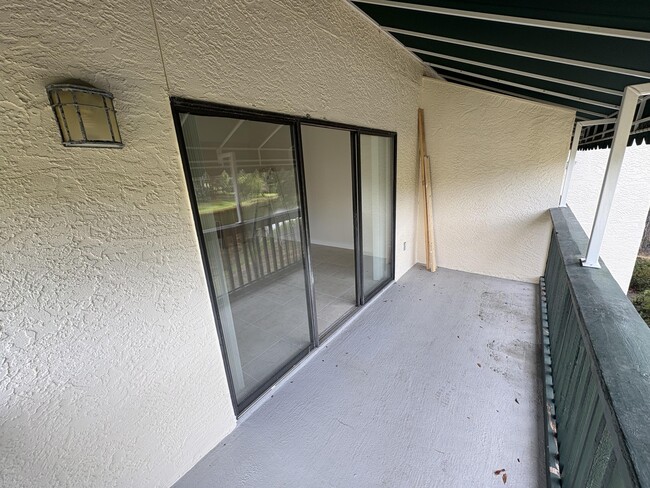 Building Photo - 314 Westlake Ct