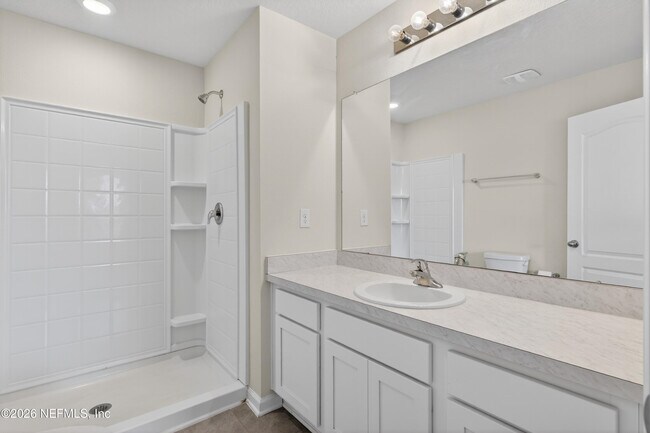 Building Photo - 8210 Larose Rd
