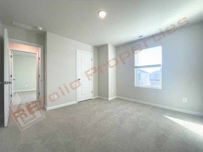 Building Photo - Brand new 4 Bedroom, 3 Bathroom, Spacious Loft, Attached 2 Car Garage and Backyard in Oak Manor, ...