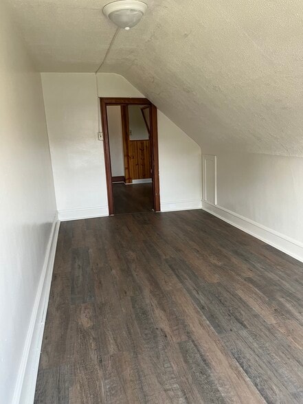 3rd floor bedroom - 122 E 4th St