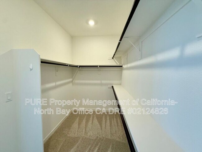 Building Photo - 1746 Guadalupe St