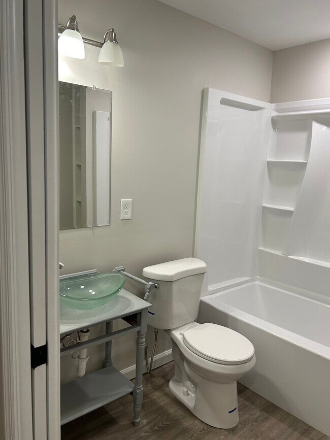 Building Photo - 2628 Chattanooga Valley Rd