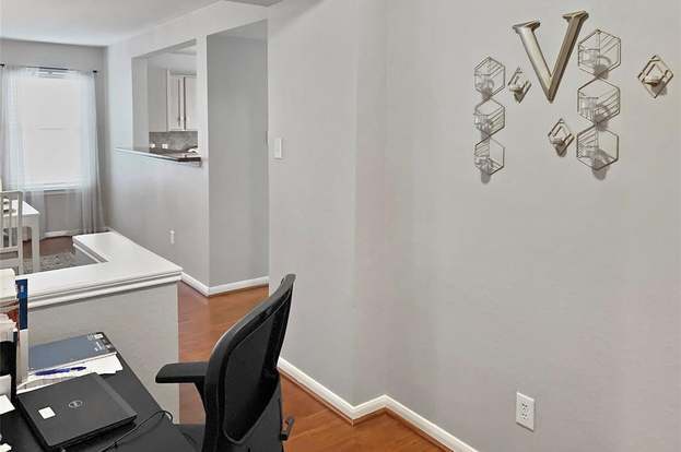 Building Photo - 21235 Bending Green Way