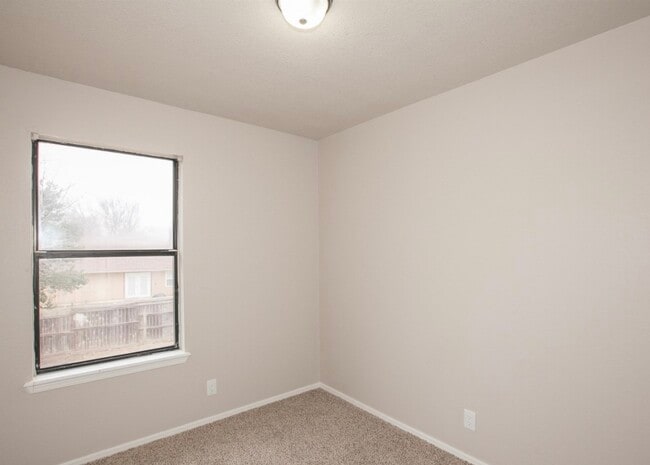 Building Photo - 3383 S 141st E Ave