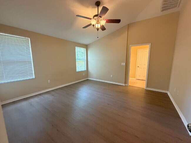 Building Photo - 24317 Summer Wind Ct