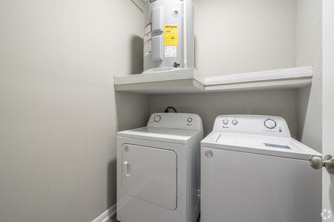 Building Photo - Not Your Basic Apartment!