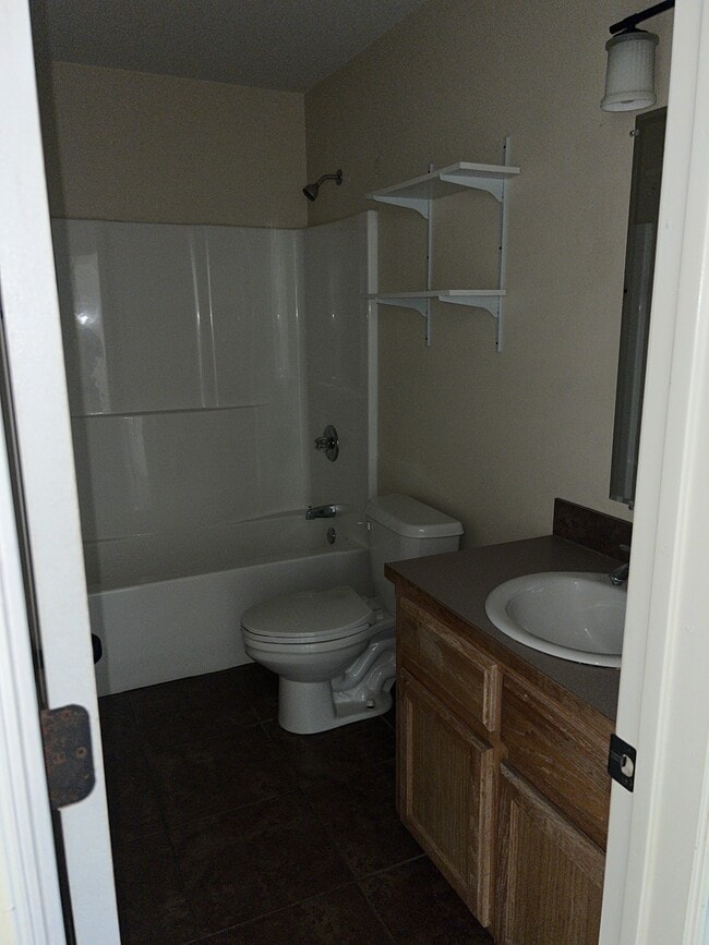 Building Photo - 2308 Devin Ln