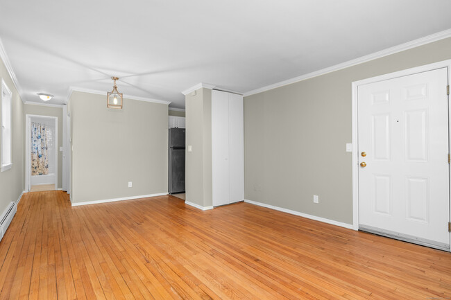 Building Photo - 151 Courtland Ave