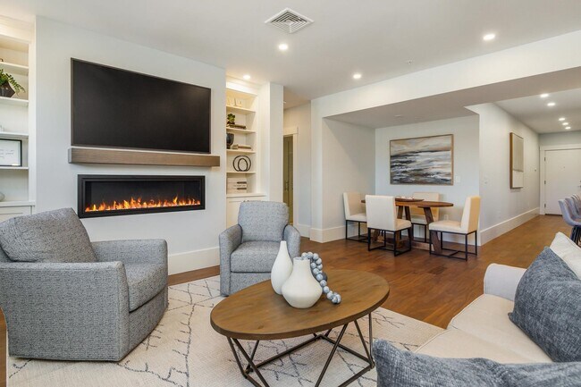 Building Photo - 50 Maplewood Ave