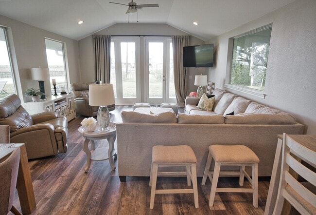 Building Photo - 1288 County Rd 297