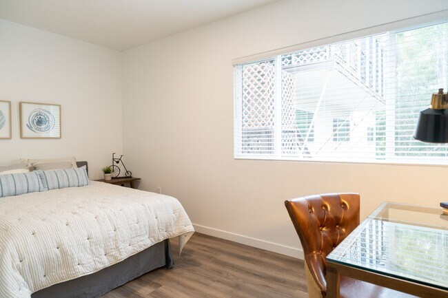 Interior Photo - Hollywood Hills, tree lined street, perfec...